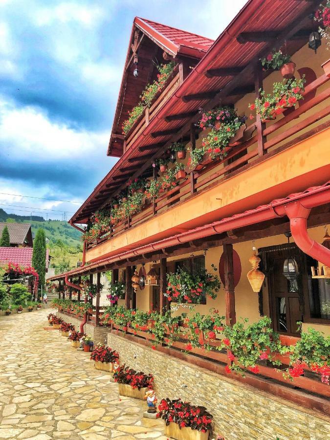 Casa Boico Hotell Gura Humorului Eksteriør bilde